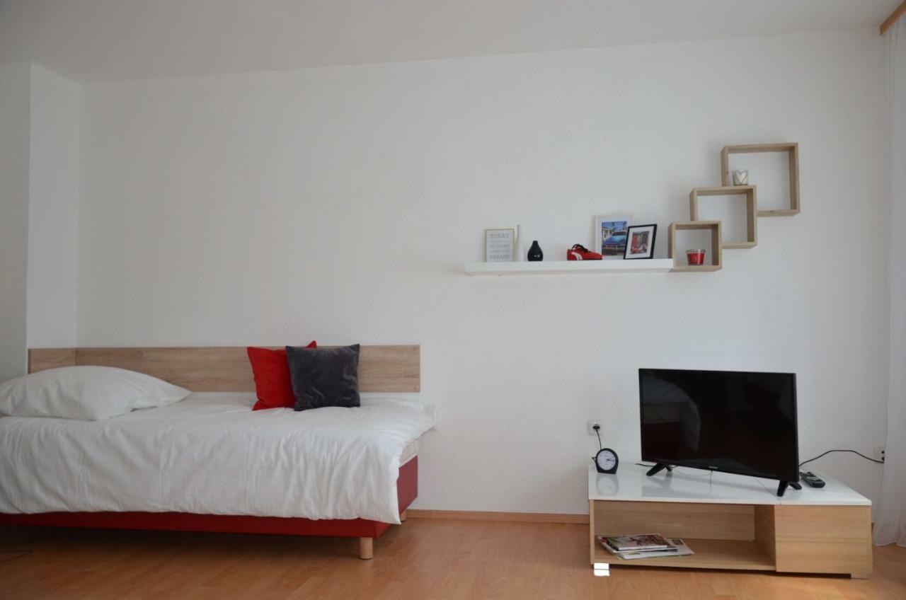 Apartment R&a Naftolin's *