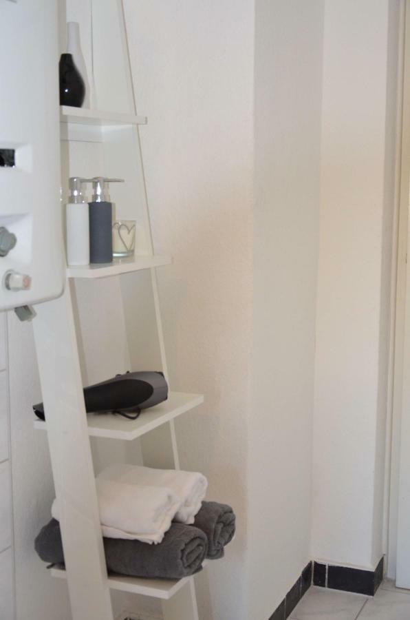Apartment R&a Naftolin's *